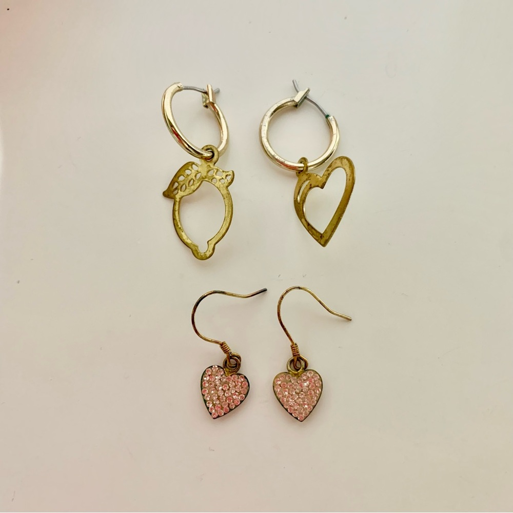 Bundle of Two Pairs of Earrings